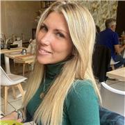 Da 10 anni aiuto i bambini con l’Inglese in modo facile e intuitivo. Nei compiti dopo scuola, preparazione a verifiche